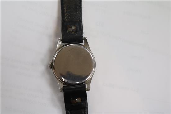 A gentlemans 1940s/1950s stainless steel mid-size Rolex manual wind wrist watch